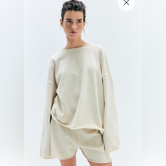 H&M ROLL-EDGE SWEATER NWT - Picture 1 of 7